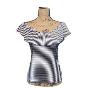 Andeawy stripe ruffle top size M